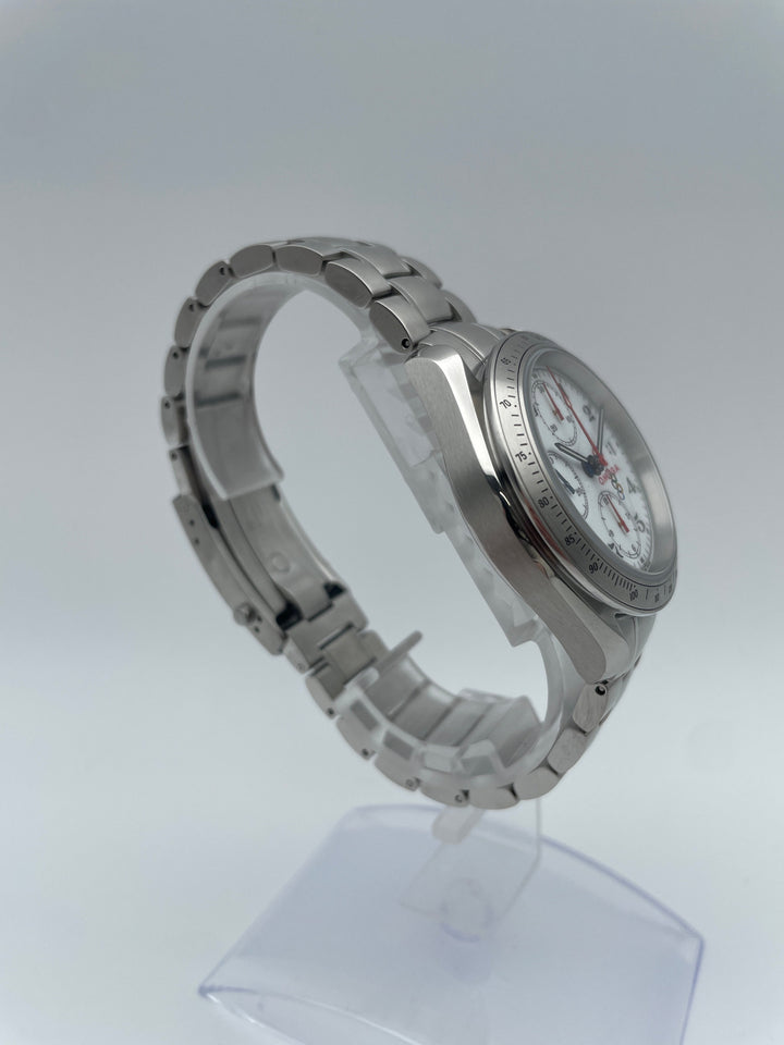 オメガ スピードマスター デイト クロノグラフ 40mm オリンピックコレクション