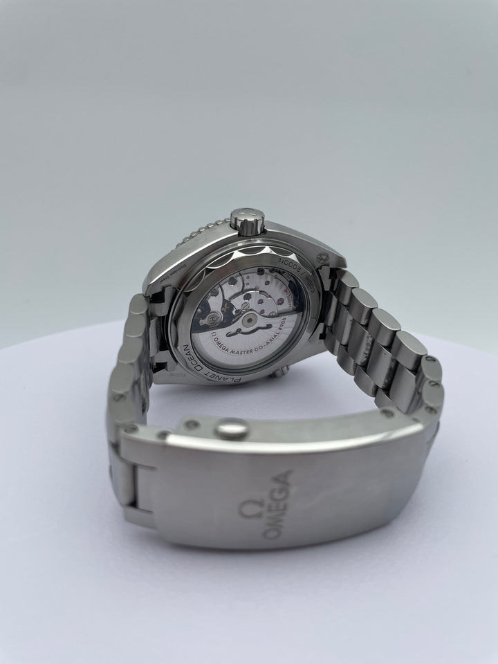 シーマスター　プラネットオーシャン600Ｍ　Seamaster Planet Ocean 600M