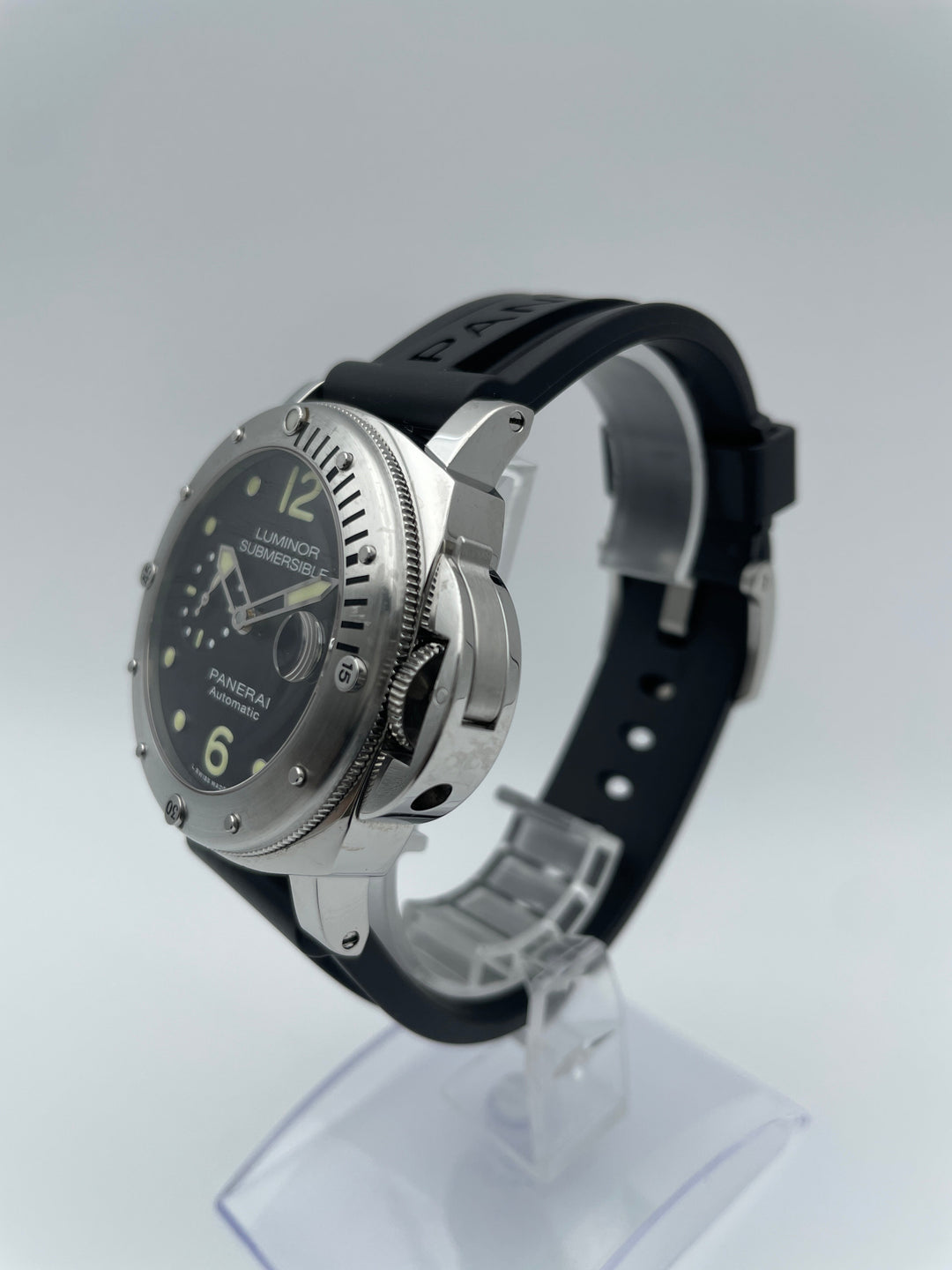 パネライ　ルミノール サブマーシブル