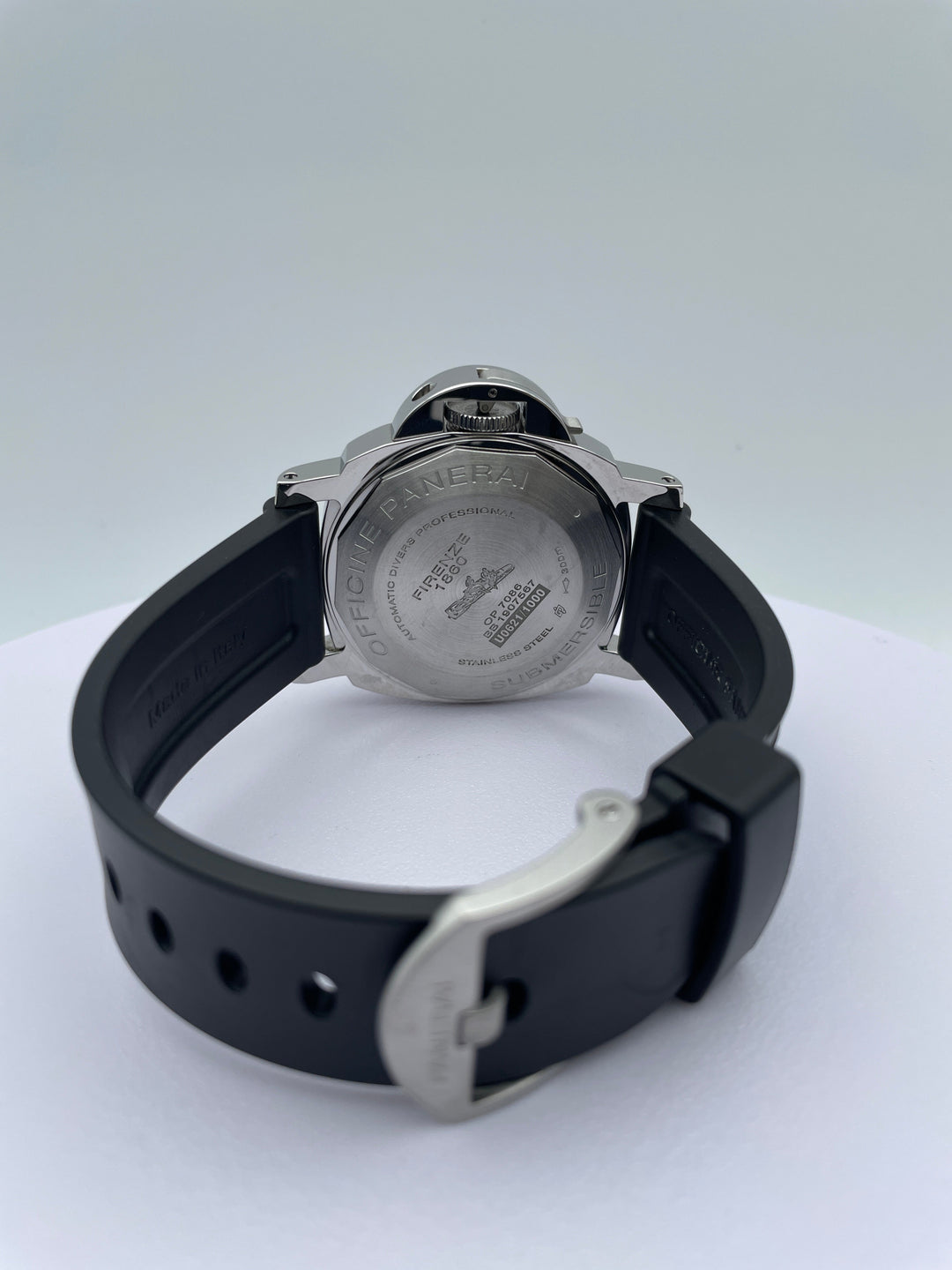 パネライ　ルミノール サブマーシブル