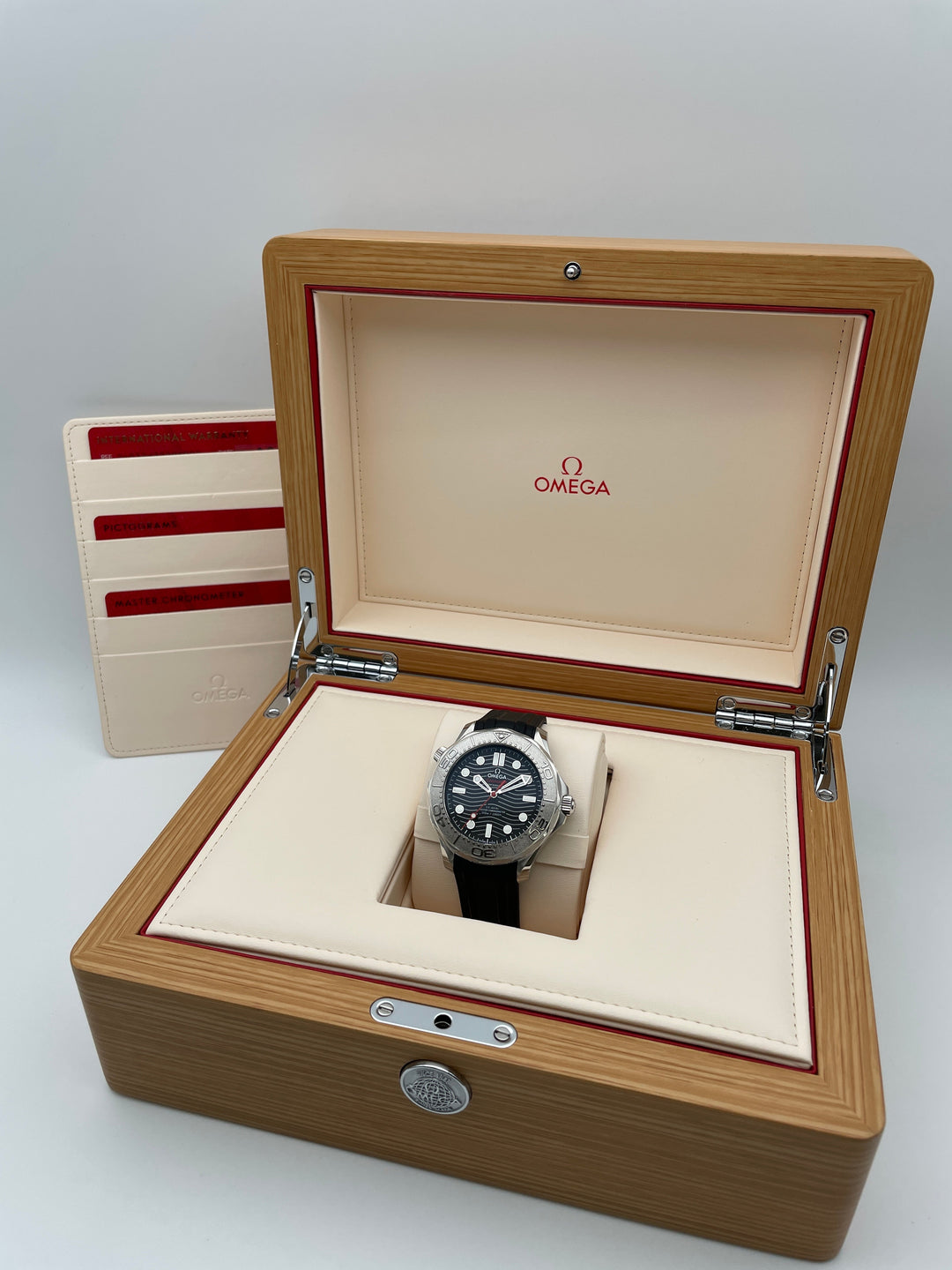 シーマスター ダイバー300 NEKTONエディション