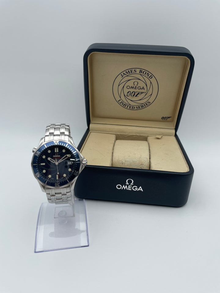 シーマスター 300 コーアクシャル 007 ジェームズボンド